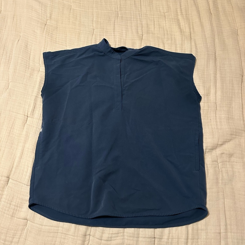 Figs Rafaela Scrub Top - Dark Harbor